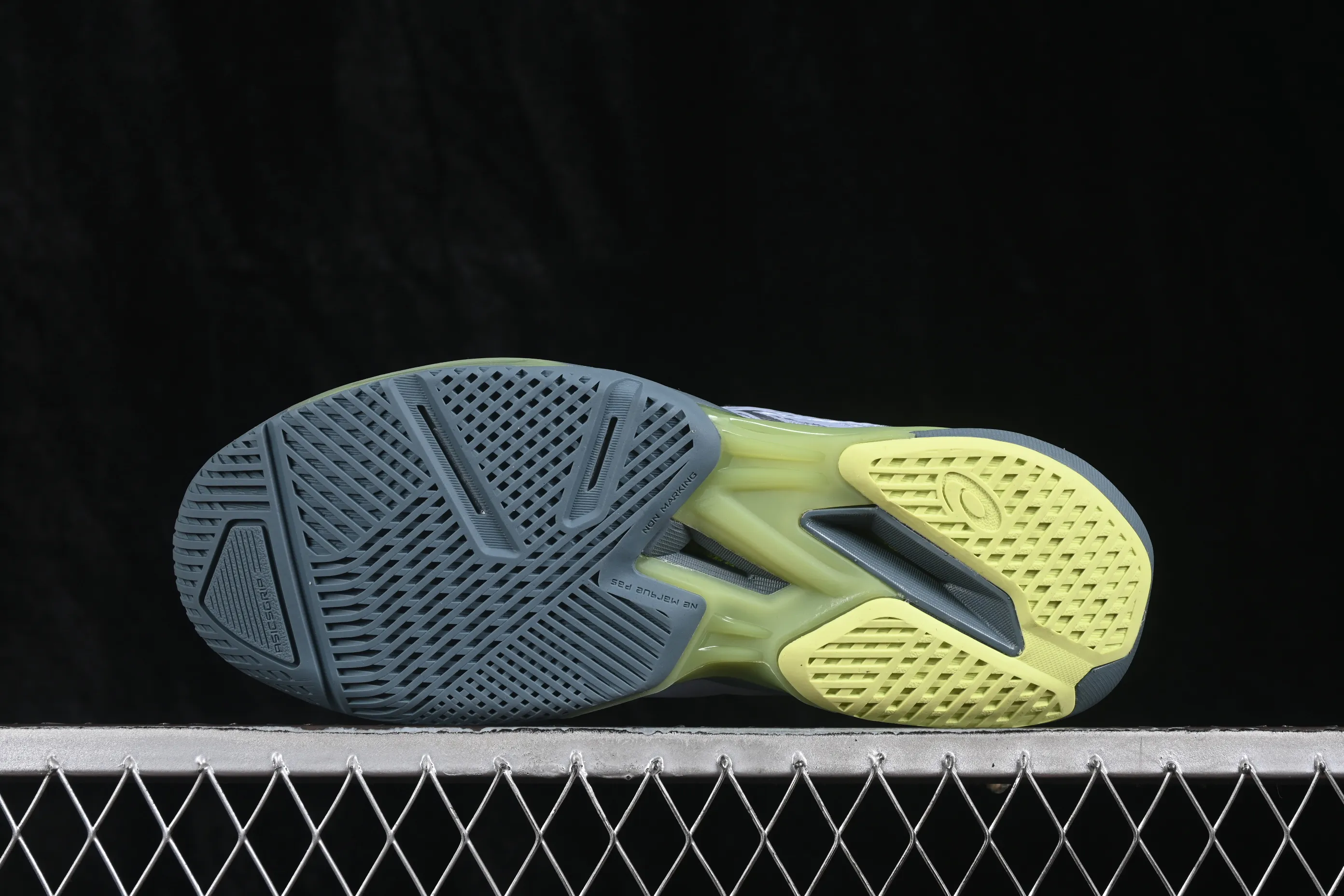 All Categories Asics Asics Series Asics Solution Speed ​​FF 4 1041A532-100